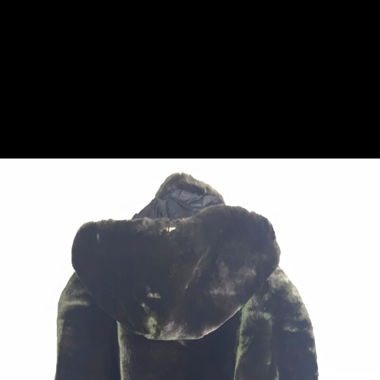 Manteau à capuche fourrure