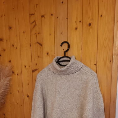 Oversize Pulli beige