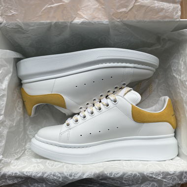 Alexander McQueen Sneaker Gr. 39