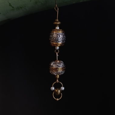Orecchini ornamentali fatti a mano