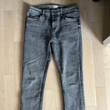 Graue Jeans Zara 38
