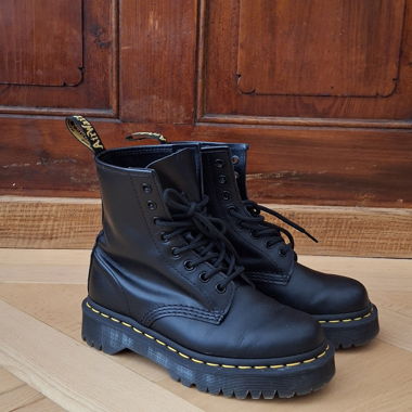 Dr. Martens 1460 Bex