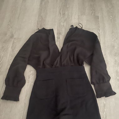 Chic Black Mini Dress Size M