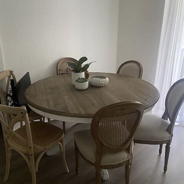Esstisch/Wohnzimmer