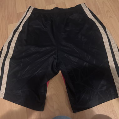 Adidas basketball shorts red/black