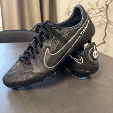 Scarpe da calcio Nike Tiempo Taglia US 7