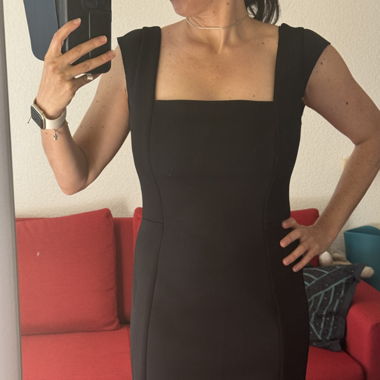 Elegantes Business-Kleid von Mango