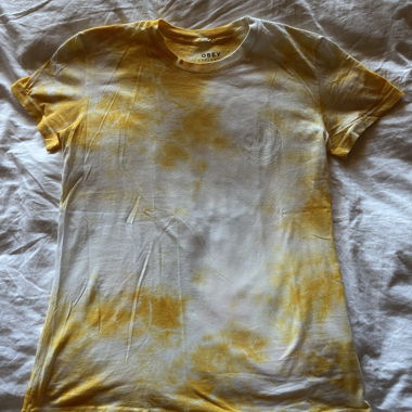 T-shirt OBEY jaune/blanc tie-dye