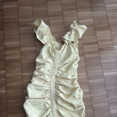 Kleid vo Zara noch nie angezogen
