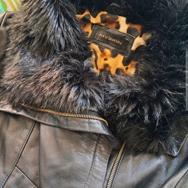 Leather Jacke