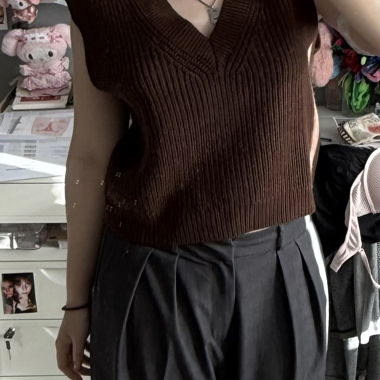 Brown knit pullover vest