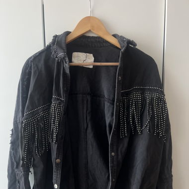 Veste oversize en jean strass et franges 