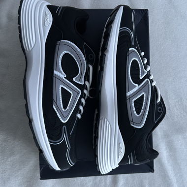 Dior B30