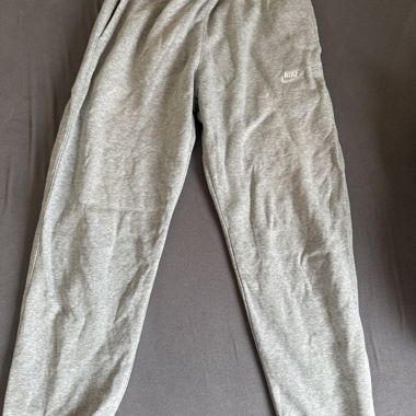 Pantaloni jogging Nike grigi
