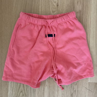 Essentials short