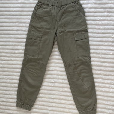 Pantaloni cargo kaki