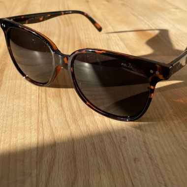 Sonnenbrille