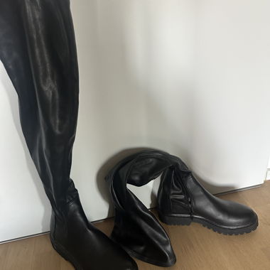 Black Over-the-Knee Boots