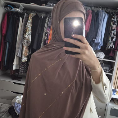 Hijab with gold pattern