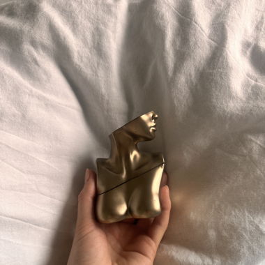 Eilish perfume by Billie Eilish