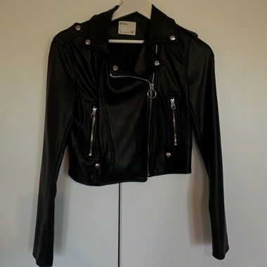 Veste en cuir Bershka