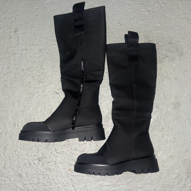 Bottes noires