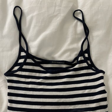 Brandy Melville crop top striped