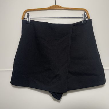 Zara - black skort