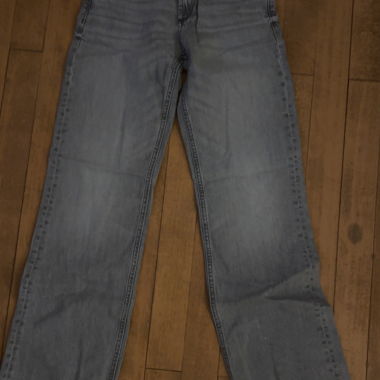 graue Jeans