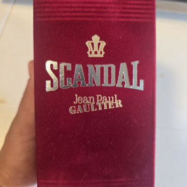 A vendre parfum Homme
