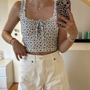 Crop top à fleurs