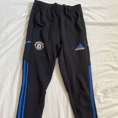 Man United Adidas trackpants 