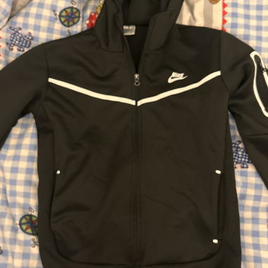 Nike Tech
