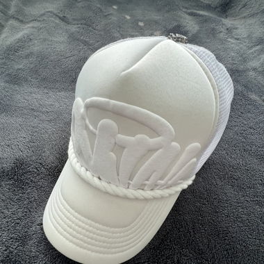 Syna World Cap