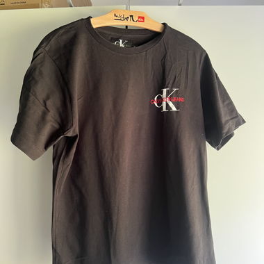 Calvin Klein black T-shirt