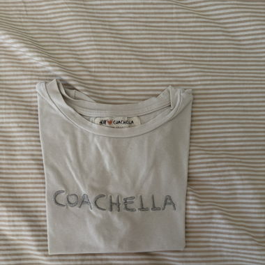 Weisses Coachella edition Tank Top