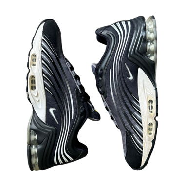 Nike Air Max Plus 2 noire fumée gris