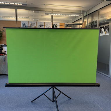 Écran vert sur trépied