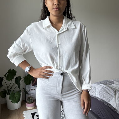 Elegante, weisse Bluse