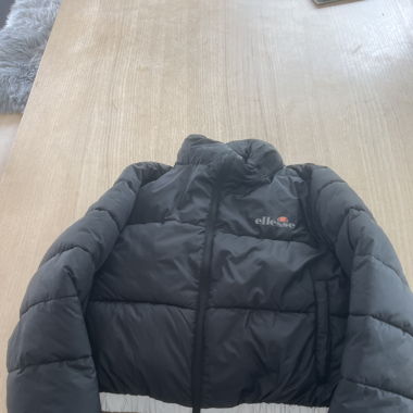 Winterjacke ellesse