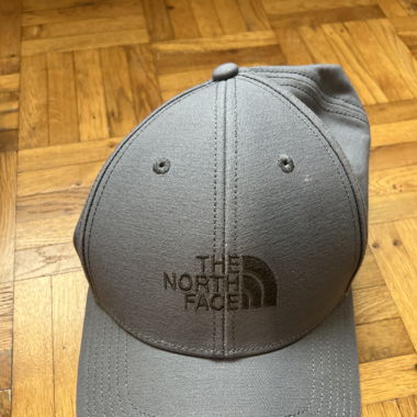 Casquette The North Face Grise – Ajustable