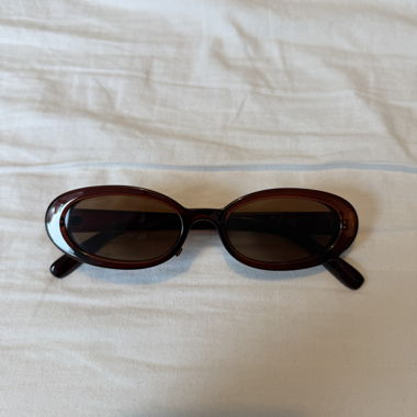Sonnenbrille braun oval