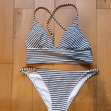 Set bikini H&M a righe
