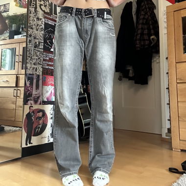 Baggy grey low-rise jeans