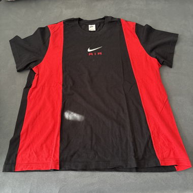 Nike Air T-Shirt black-red