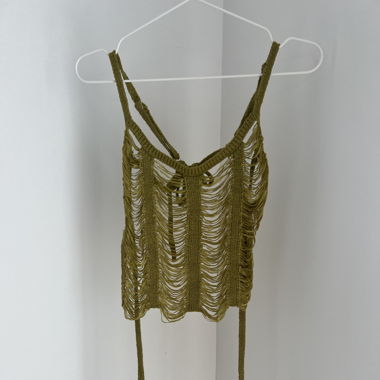Olivgrünes Häkel-Top (Boho-Style)