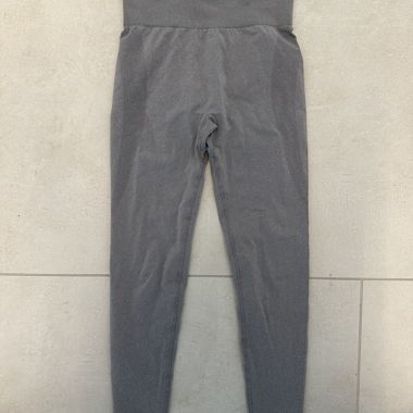 Graue Leggings