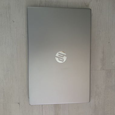 HP Laptop con tastierino numerico
