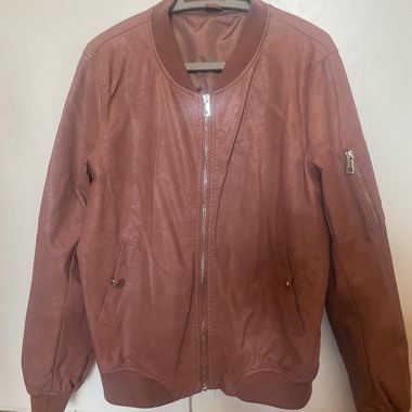 Veste rouge rosée imitation cuir