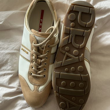 Baskets Prada